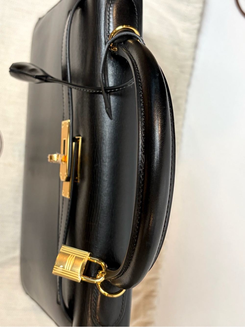 Hermes VTG Kelly 32 Box Leather Sellier,new Gold Hrdware, refurbished@Hermes spa - Picture 7 of 16